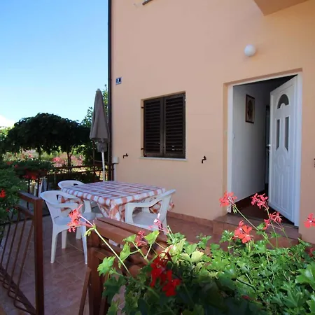 Lägenhet In - Istrien 34560 *